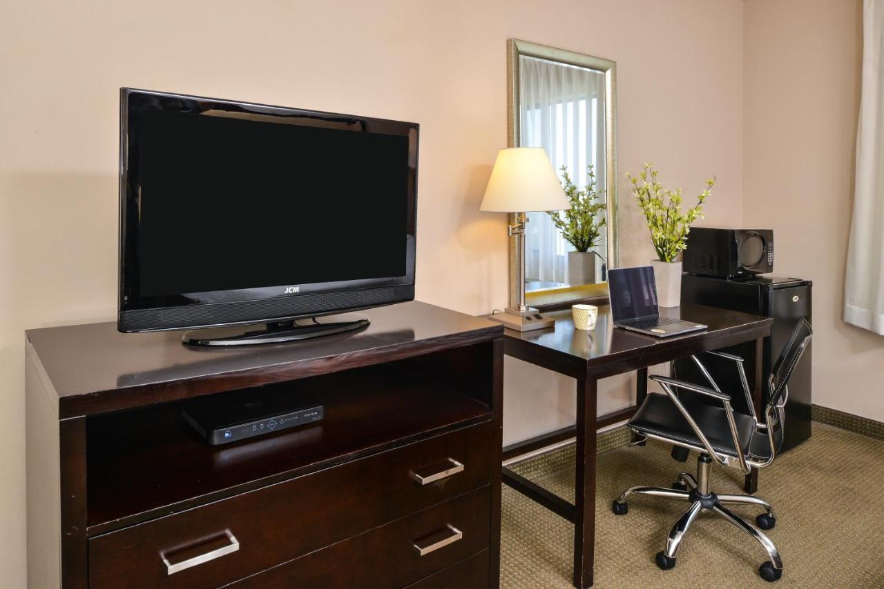 Hotel Chino Hills (Adults Only) Bagian luar foto