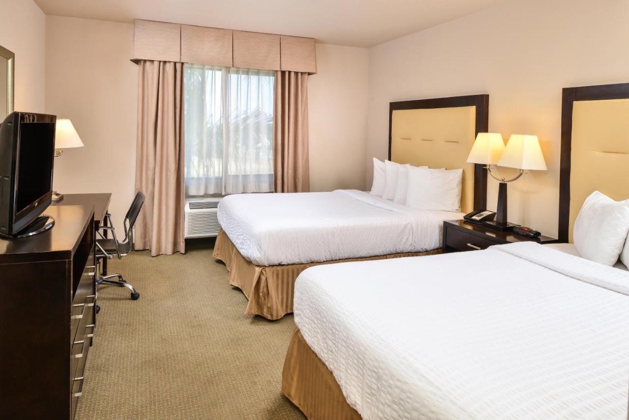 Hotel Chino Hills (Adults Only) Bagian luar foto