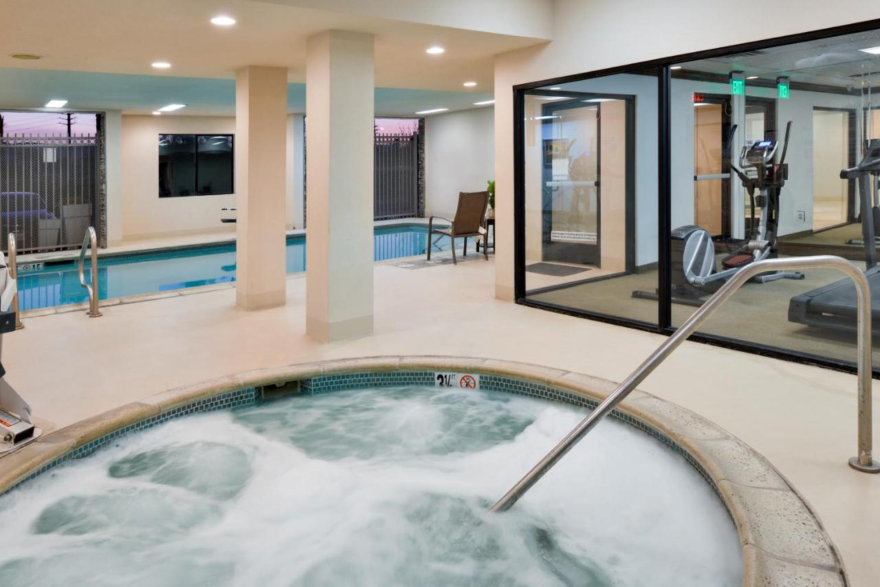 Hotel Chino Hills (Adults Only) Bagian luar foto